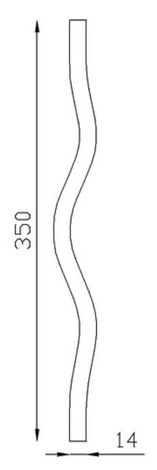 Barreau en fer forgé avec vagues en carré de 14x14mm, en fer forgé. Hauteur 350mm. Fixation par soudure. Il trouvera son utilité dans la fabrication d'un garde corps de terrasse ou de balcon ou même une clôture en apportant de la sécurité. Fourni brut, à peindre ou à vernir. Le détail de la torsade apportera de l'élégance à votre fabrication.