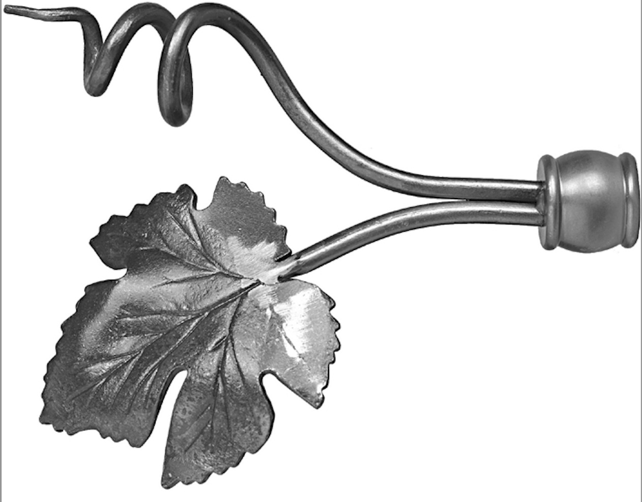 Embout de tringle à rideaux, motif feuille de vigne, <b>côté droit</b>, en fer forgé. Hauteur 130mm Longueur 180mm Diamètre Ø21mm, convient pour des barres de Ø20mm. Fixation par vis (fournie avec). Livré brut, à peindre ou à vernir à votre convenance pour s'harmoniser parfaitement avec votre décoration intérieure. Ces embouts décoratifs sont la touche finale parfaite pour votre tringle à rideaux.